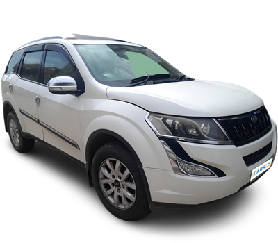 Mahindra XUV500-img